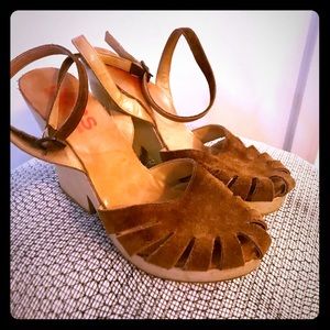 KORS Michael Kors wooden and suede platforms, 9